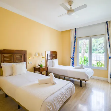 Chalet In By Golf & Private Pool *