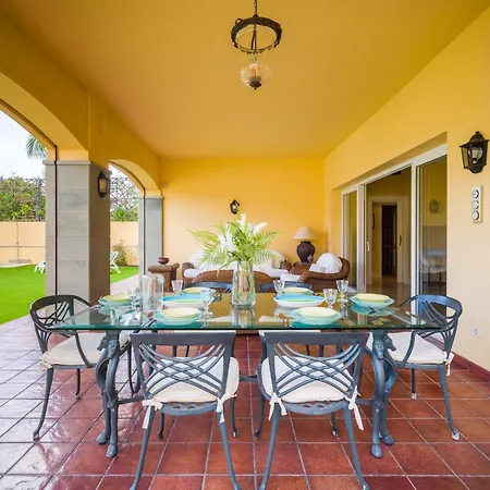 In By Golf & Private Pool