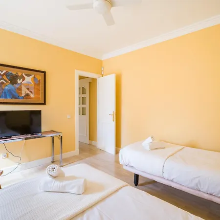 Chalet In By Golf & Private Pool *