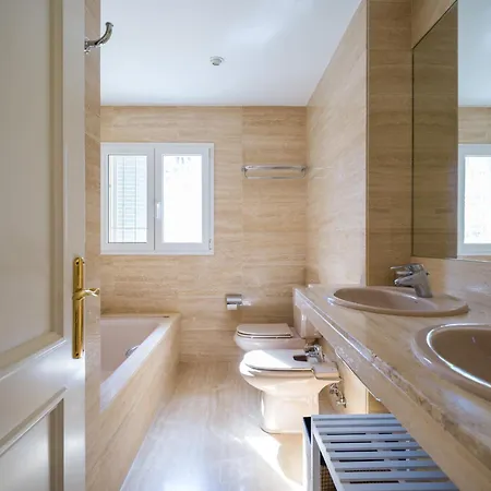 In By Golf & Private Pool